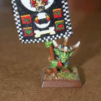 Goblin Standard bearer by Lazur