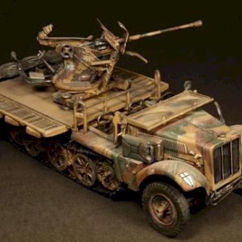 Sd.Kfz.10 (Sonderkraftfahrzeug - special motorized vehicle) by Finecraftpoland