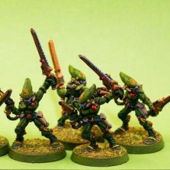Eldar Striking Scorpion squad by tromac