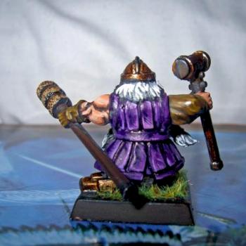 Dwarf cannon crew member by ToastedPigeon