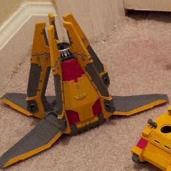 Imperial Fists Drop Pod by PaganLinuxGeek