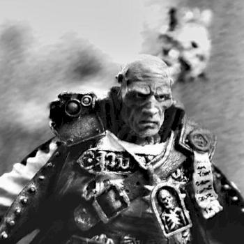 B/W Eisenhorn by caltino