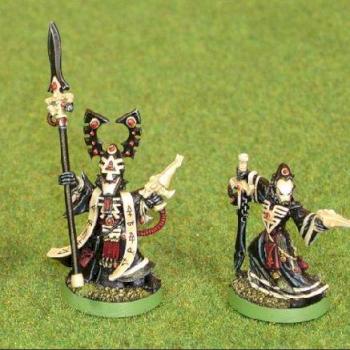 Ulthwé Farseer & Warlock bodyguards by Karma from FW
