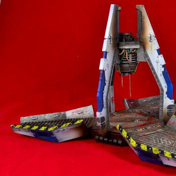 world eaters berserker dreadnought drop pod by ironkeepstudio