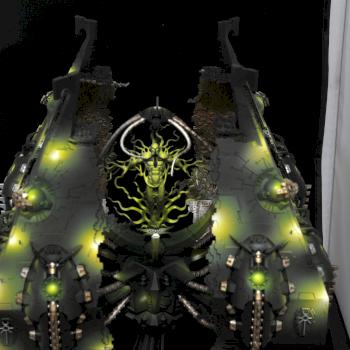 Necron Tesseract Vault by tattooman