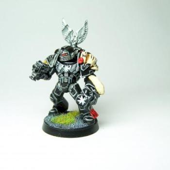 Black templar Initiate with glove by logangrmnr