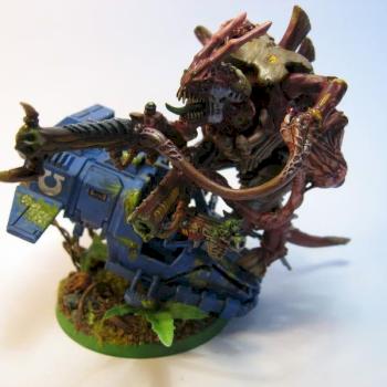 Carnifex on his prey... shot down landspeeder by kerrigan