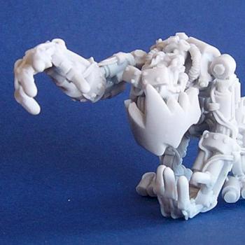Golem of steel by Mousemuffins