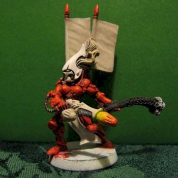 Custom Eldar Autarch by villegs