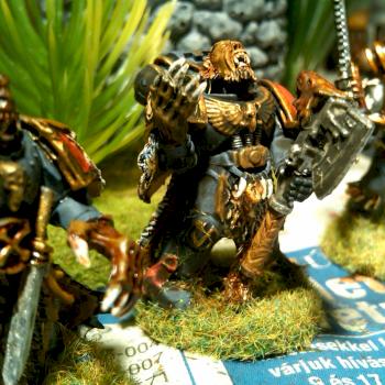 Mark of the Wulfen grey hunter turning, using MaxMini's werewolf heads by markotan