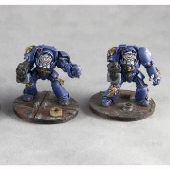 WARHAMMER 40K / Ultramarines / Terminator Squad by minichameleon