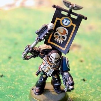 Ultramarines Ordenspriester by thesomberlain