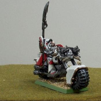 White Scar Commander on bike by battlestudios