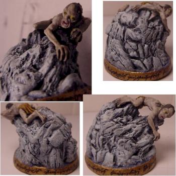 LoTR Painting Contest Golum on the rocks by roguetrader