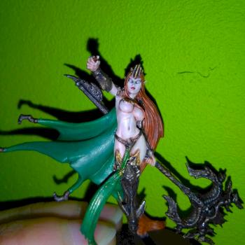 SHIVERYAH SORCERESS (2) by paradeisos