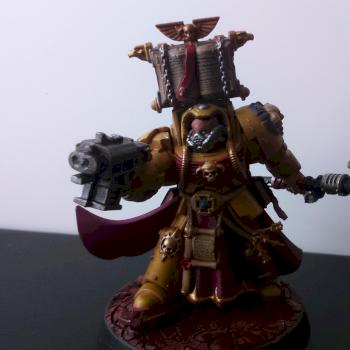 Imperial Fists Librarian Zenith Draco by Oliver