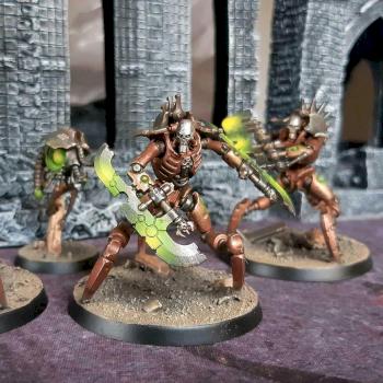 Necron Skorpekh Destroyers by doghart