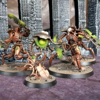 Necron Skorpekh Destroyers by doghart