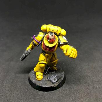 SERGEANT PRIMARIS IMPERIAL FISTS SPACE MARINES WARHAMMER 40k by juanlurockerman