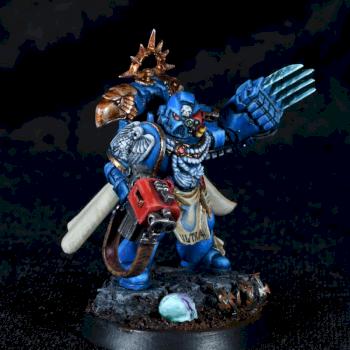 Ultramarines Captain by Huckleberry