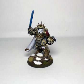 Captain in Gravis armour by Shweeble