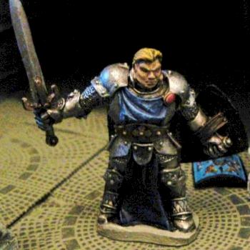 Stern Kestrelmann by Law
