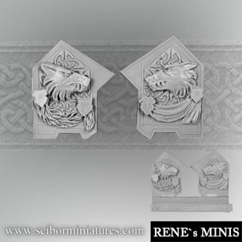 Wolf Decorated Plates set 2 by rene