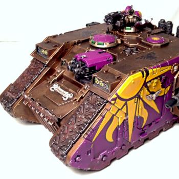 Unconquered Sun Marines Variable Land Raider as standard by Spanglo