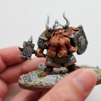 Dwarf warrior by Dartt