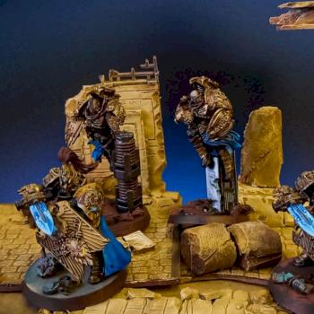 Custodes troops by VanilinFuture