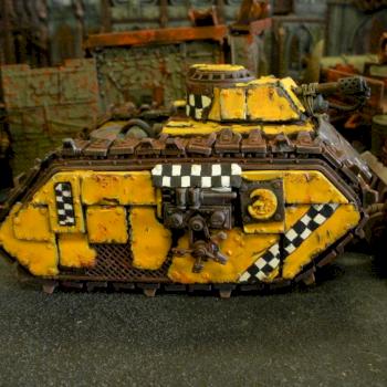 Looted tank by Little Lead Men
