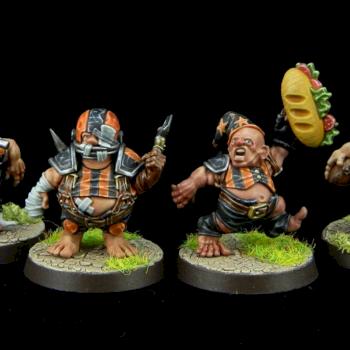 Halfling Bloodbowl/Blitzbowl team by falchieyan