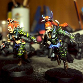 Dark Eldar wyches by Pervader