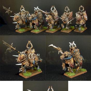 Chaos Knights by TheMiniatureWorkshop