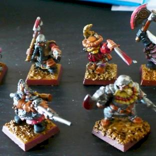 first part of my growing Dwarf Treasure Hunters for Mordheim by Dark Spawn