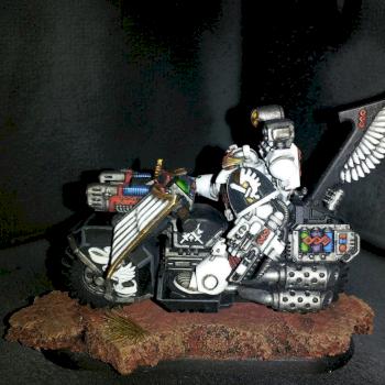 Space Marine Apothecary Biker by Karkull