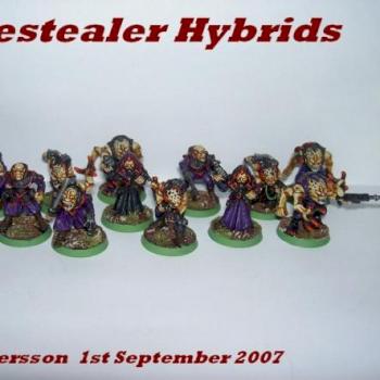 Genestealer Hybrids by Sizor