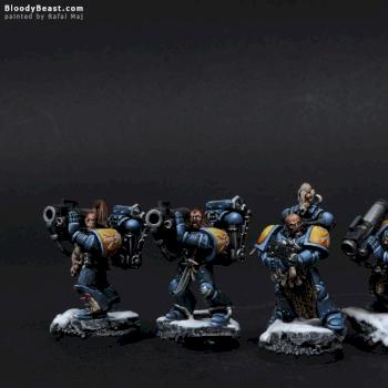 Space Wolves Long Fangs by BloodyBeast.com
