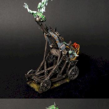 Skaven Plagueclaw Catapult by BloodyBeast.com
