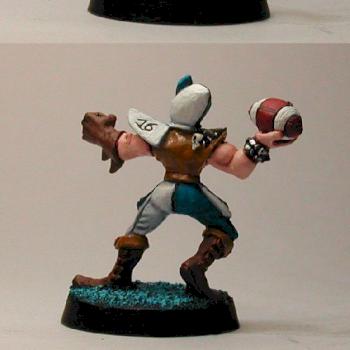 Blood Bowl Dark Elf Thrower by ghorghor