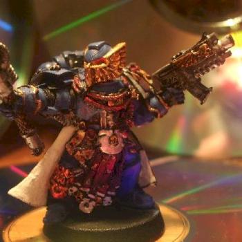 Une autre figurine by trakkamagmatronick