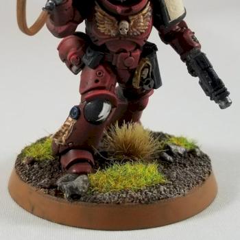 Primaris Blood Angel Lieutenant by csulli13