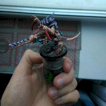 Tyranid Warrior by Unknown