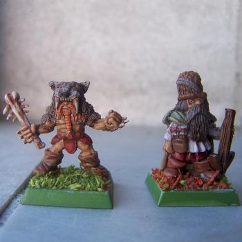 Barbarian and crossbowman dwarves by morenosun