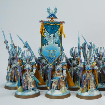 Phoenix Guard Phoenicium by Highelves.addict