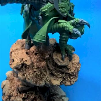 Converted Bretonnian King - Mounted on Hippogryph (other views) by thistledoo minis