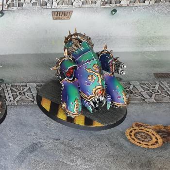Myphitic Blight-hauler by Liselchytrusel