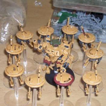 Tau Battelsuit and Guard by Cartman