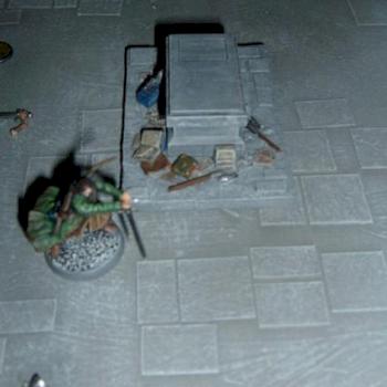 Aragorn next to Balin's Tomb by Slashmore