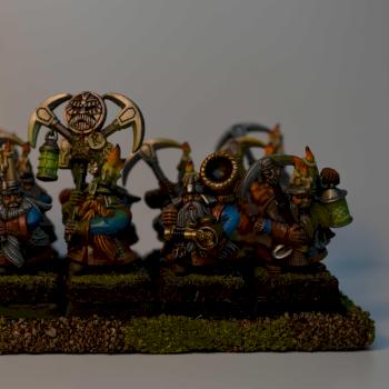Battle for Skull Pass Dwarf Miners by vlaxes